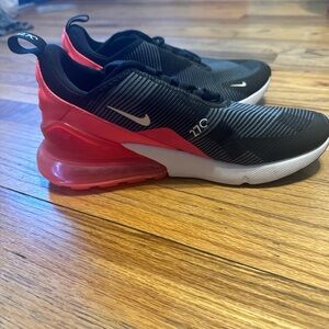 Air Max 270s in Pink/Black/Grey